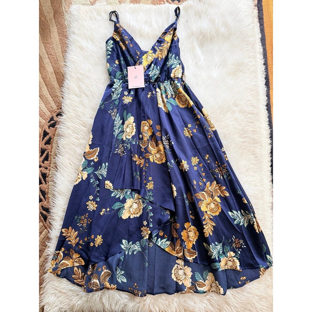 NWT Hello Molly Dress, Size 6 - Picture 6 of 10